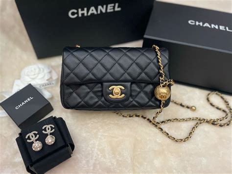 chanel mini cf